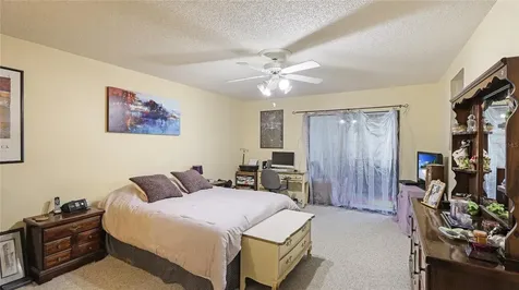 527 Spring Lakes Boulevard Bradenton FL 34210