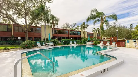 527 Spring Lakes Boulevard Bradenton FL 34210