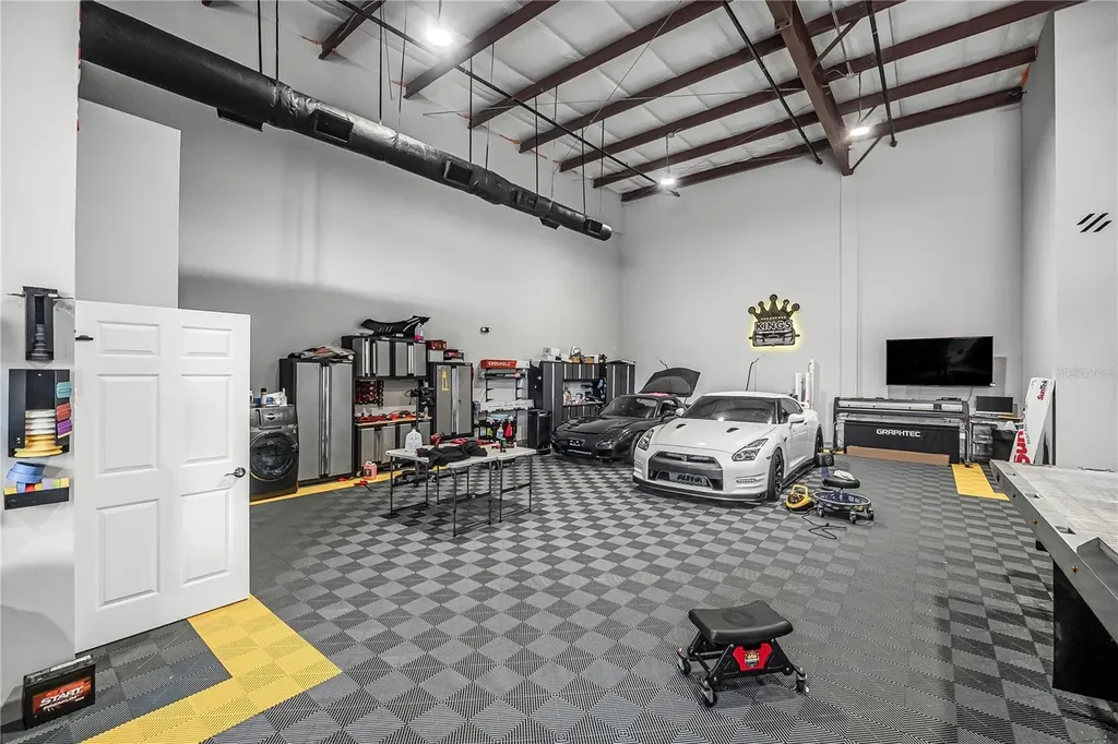 24 Hargrove Grade Palm Coast FL 32137