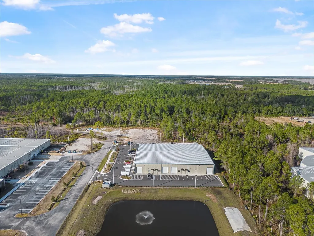 24 Hargrove Grade Palm Coast FL 32137
