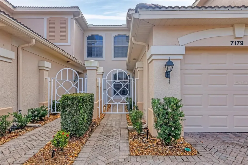 7179 Prosperity Circle Sarasota FL 34238