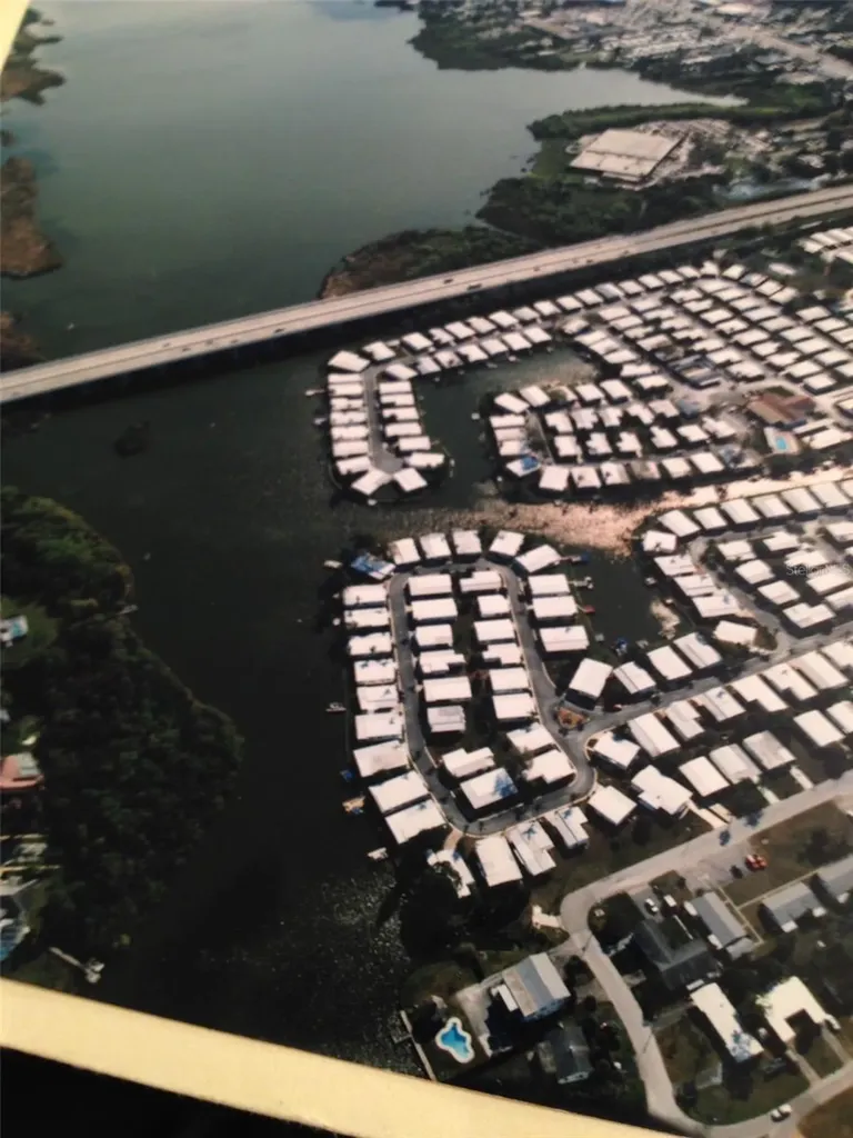10138 N Lake Drive Largo FL 33773