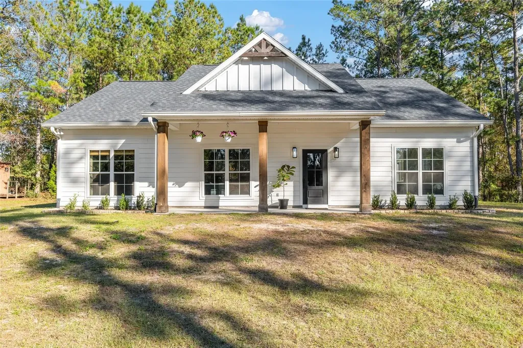 15851 NW 115th Court Reddick FL 32686