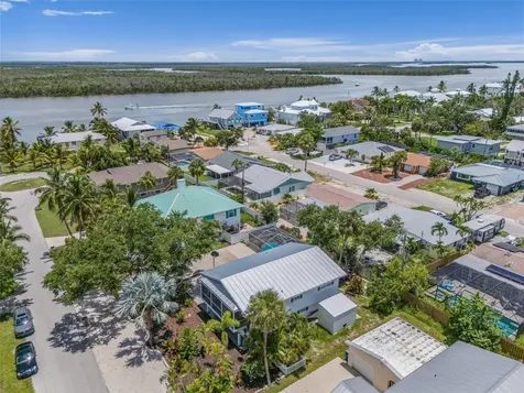 140 Bay Mar Drive Fort Myers Beach FL 33931