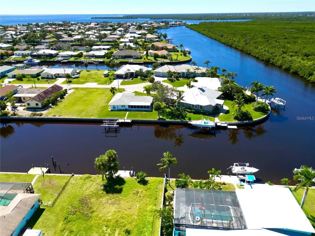 21081 Edgewater Drive Port Charlotte FL 33952