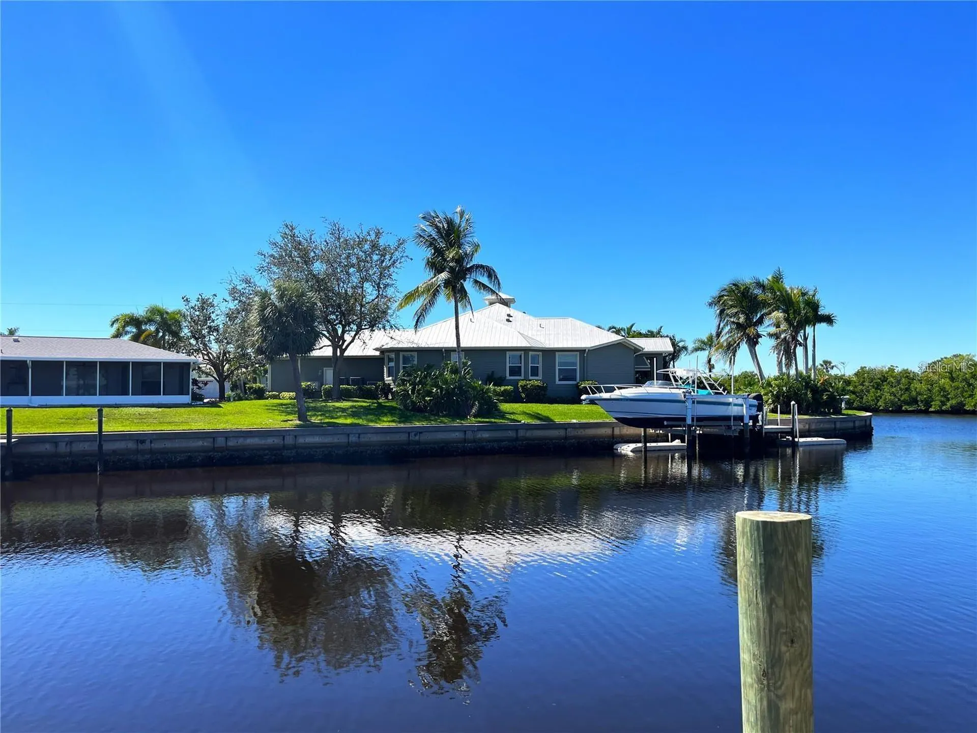 21081 Edgewater Drive Port Charlotte FL 33952