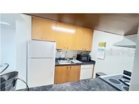 59 Condado Avenue Corner San Juan PR 00907