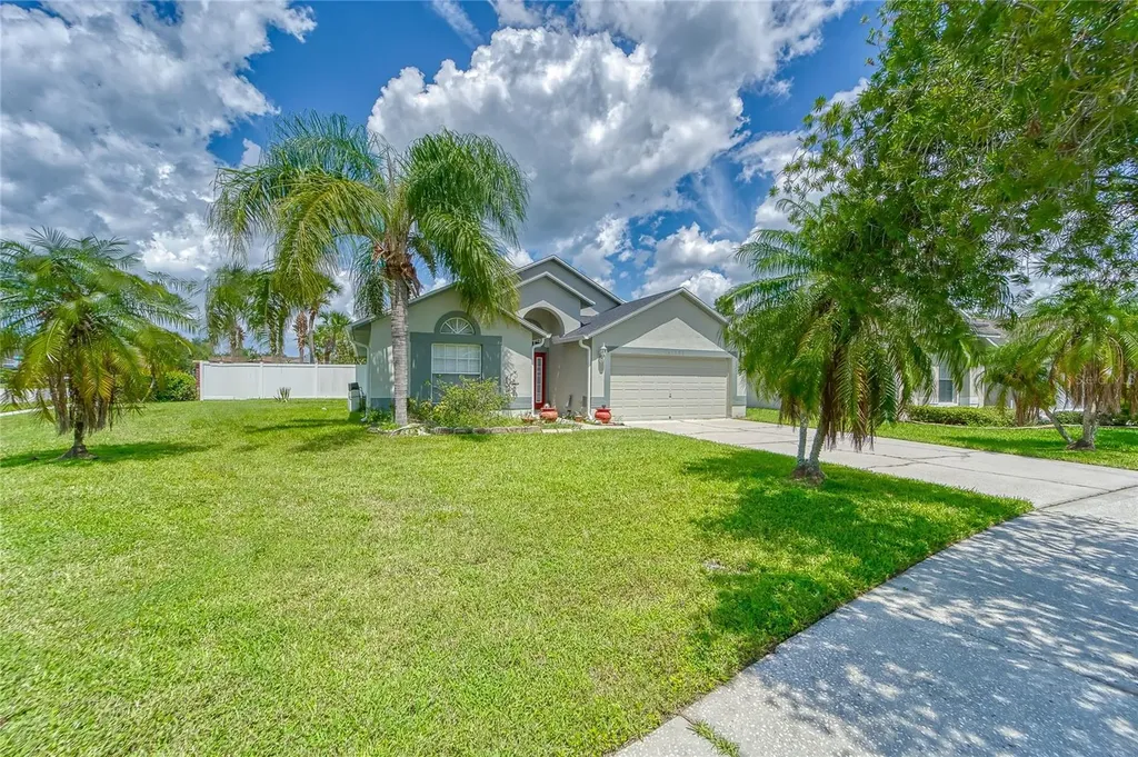 31935 Brookstone Drive Wesley Chapel FL 33545