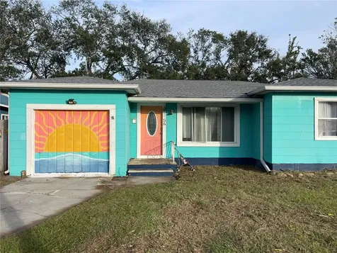 2716 49th Street S Gulfport FL 33707