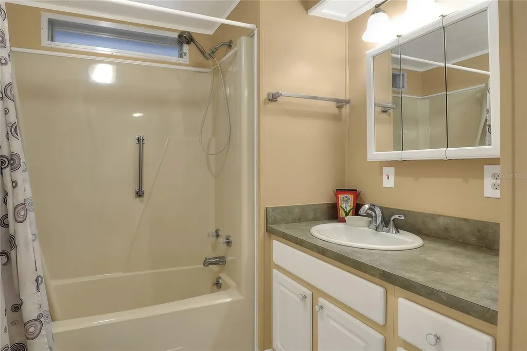 6308 Bayberry Boulevard NE Winter Haven FL 33881