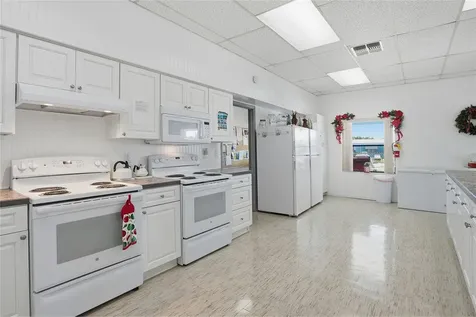 6308 Bayberry Boulevard NE Winter Haven FL 33881