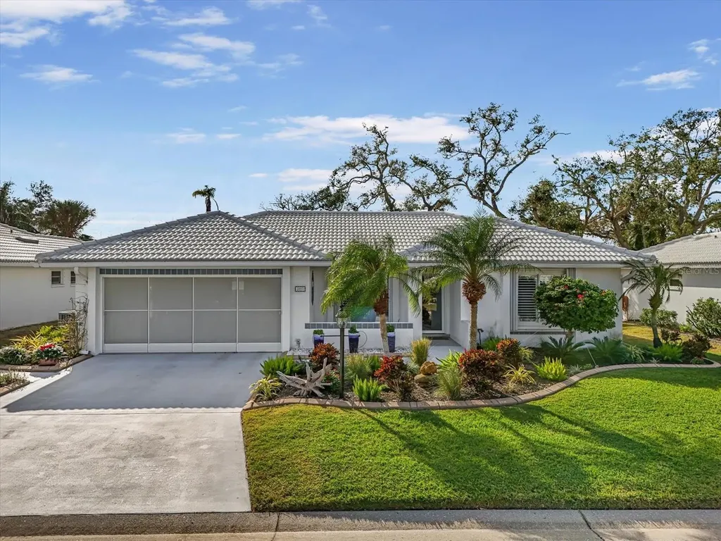 3997 Lakewood Avenue Bradenton FL 34208