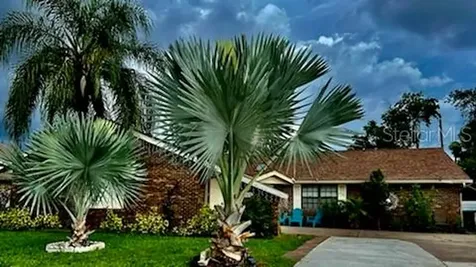 1360 Elkcam Boulevard Deltona FL 32725