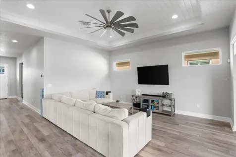 628 Mosaic Boulevard Daytona Beach FL 32124