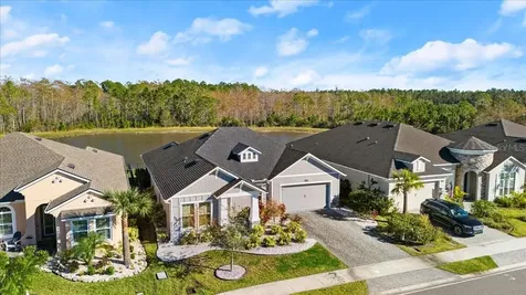 628 Mosaic Boulevard Daytona Beach FL 32124