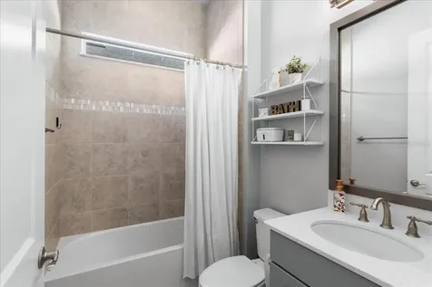 628 Mosaic Boulevard Daytona Beach FL 32124