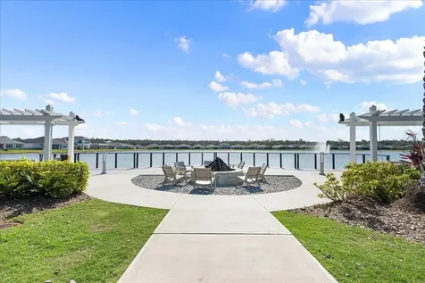 628 Mosaic Boulevard Daytona Beach FL 32124