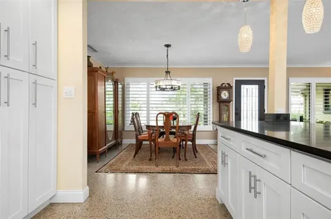 1827 Baywood Drive Sarasota FL 34231