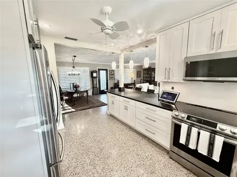 1827 Baywood Drive Sarasota FL 34231