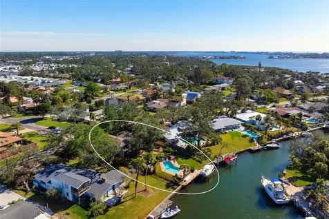 1827 Baywood Drive Sarasota FL 34231