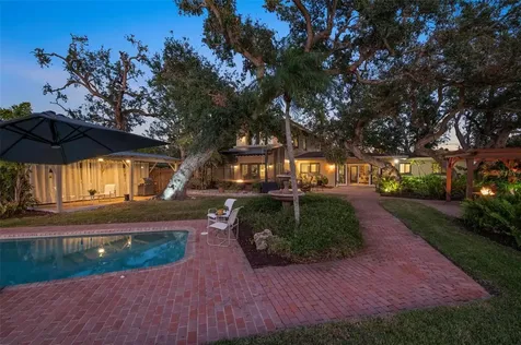 1827 Baywood Drive Sarasota FL 34231