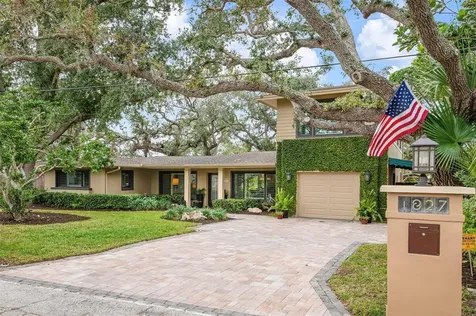1827 Baywood Drive Sarasota FL 34231