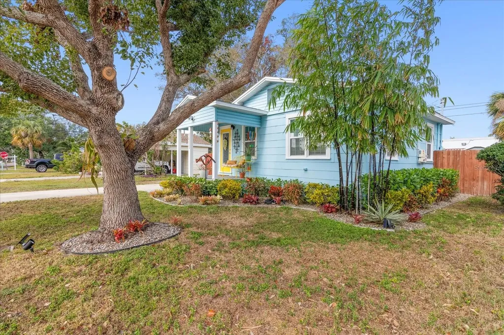 5013 17th Avenue S Gulfport FL 33707