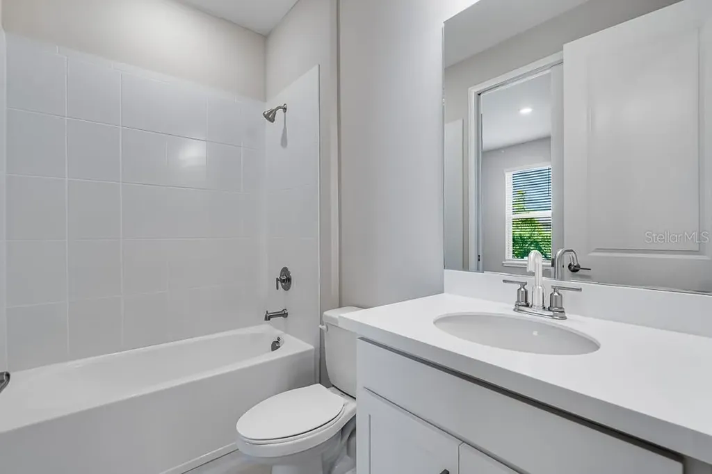 6107 Mesa Glen Bradenton FL 34203