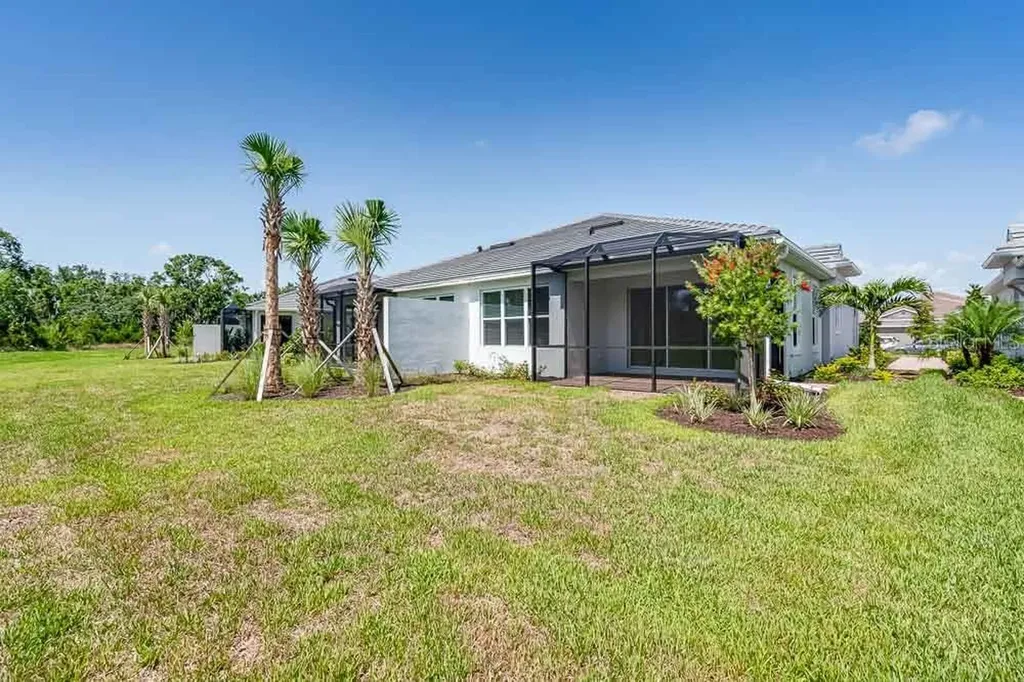 6107 Mesa Glen Bradenton FL 34203