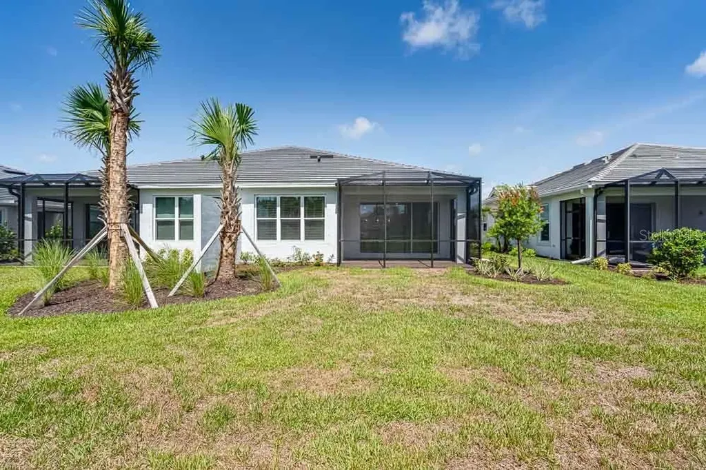 6107 Mesa Glen Bradenton FL 34203
