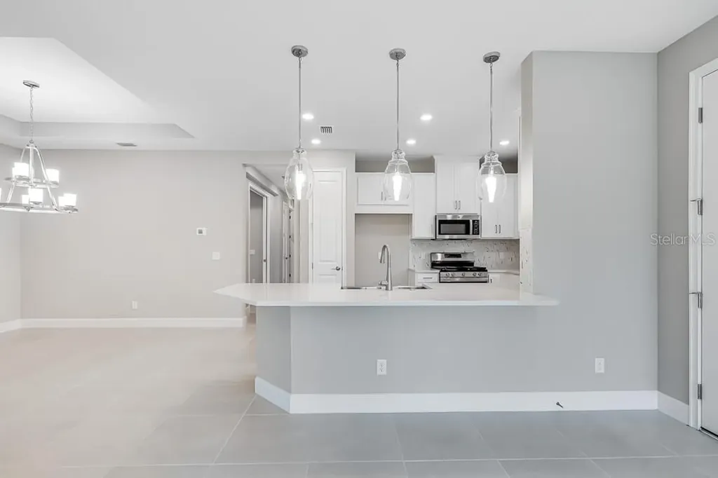 6107 Mesa Glen Bradenton FL 34203