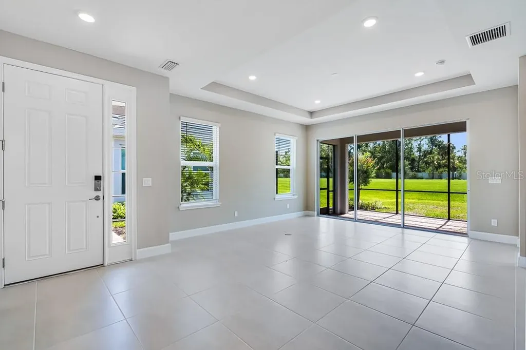 6107 Mesa Glen Bradenton FL 34203