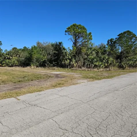 Custer Circle North Port FL 34288