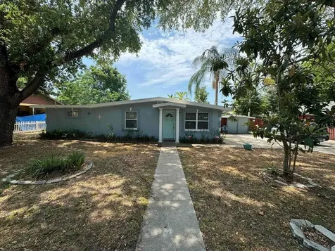 8726 N Orange Place Tampa FL 33617