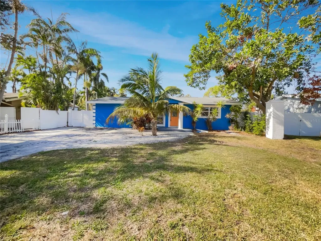 4430 Huntington Street NE St Petersburg FL 33703