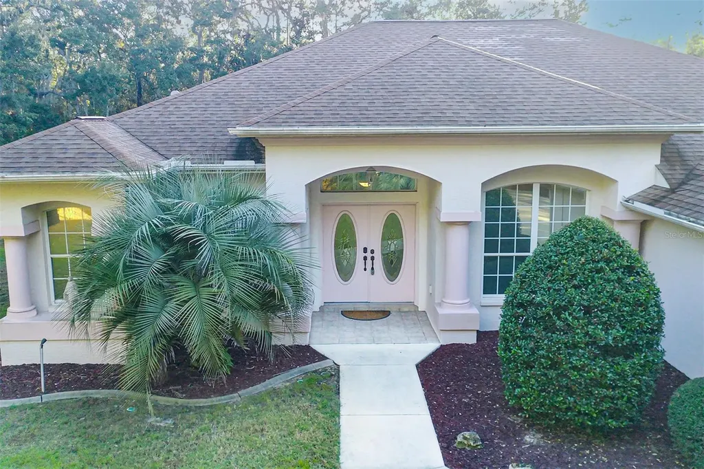 2495 S Coleman Avenue Homosassa FL 34448