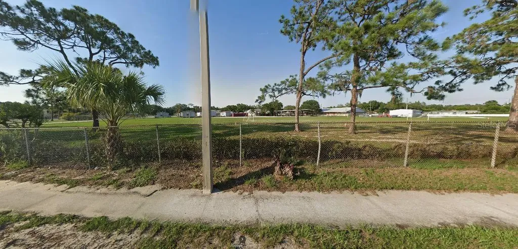 Highway 60 E Lake Wales FL 33898