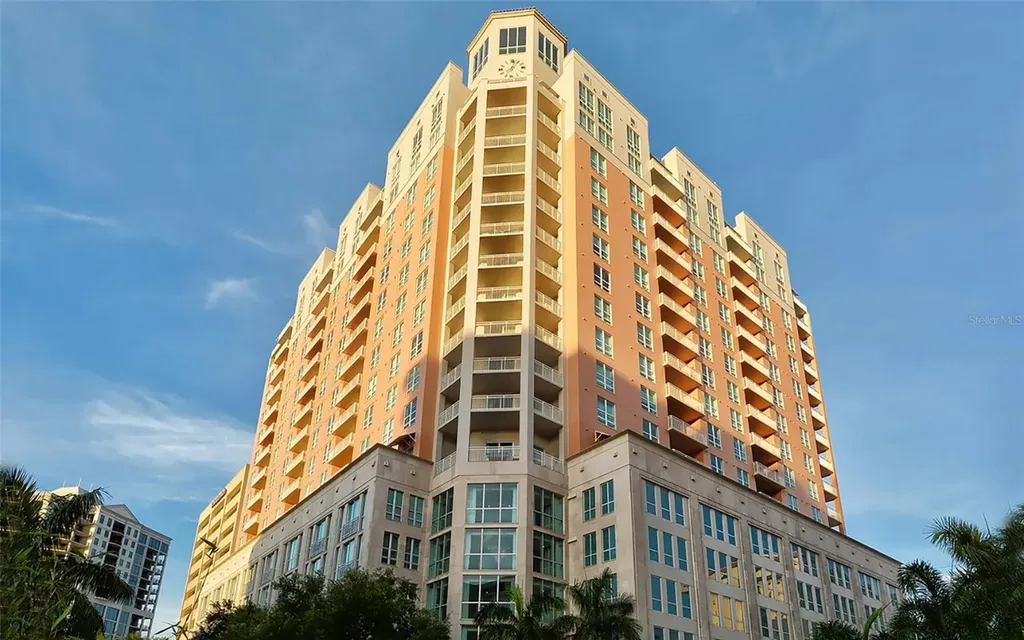 1350 Main Street Sarasota FL 34236
