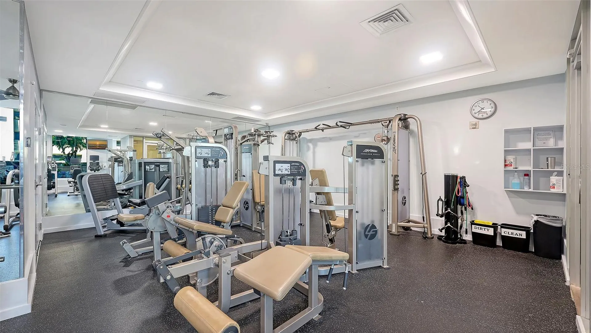 1350 Main Street Sarasota FL 34236