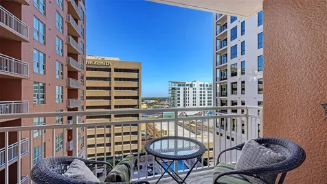 1350 Main Street Sarasota FL 34236