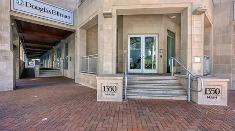 1350 Main Street Sarasota FL 34236