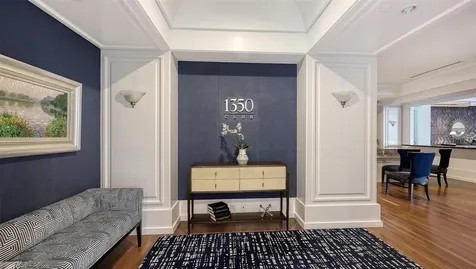 1350 Main Street Sarasota FL 34236