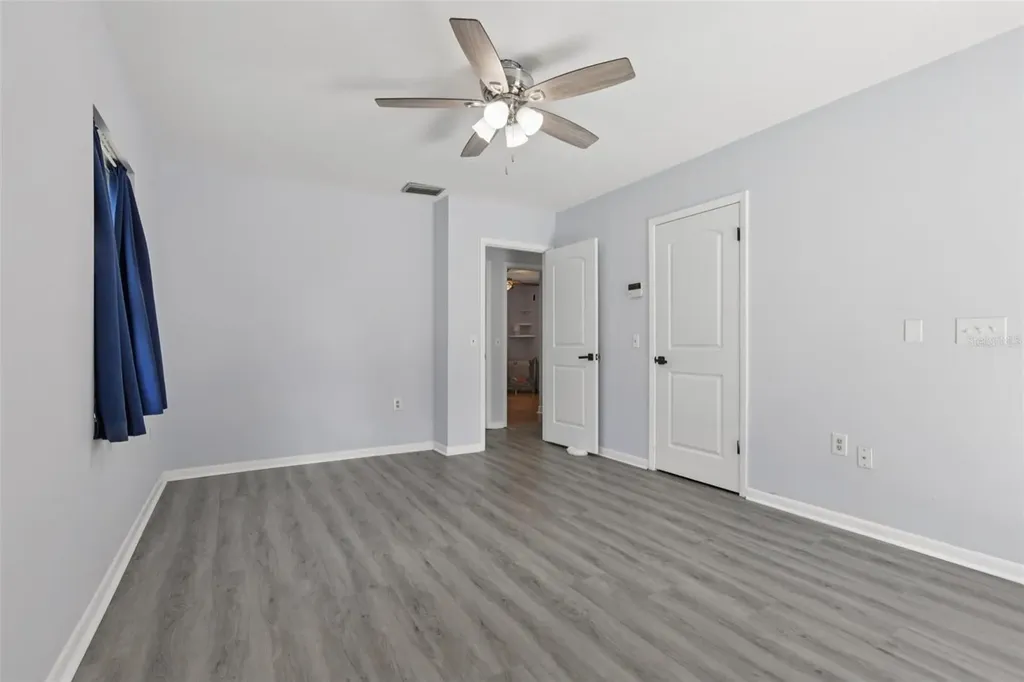 1009 Black Knight Drive Valrico FL 33594