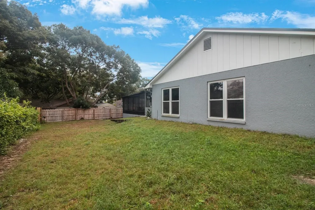1009 Black Knight Drive Valrico FL 33594