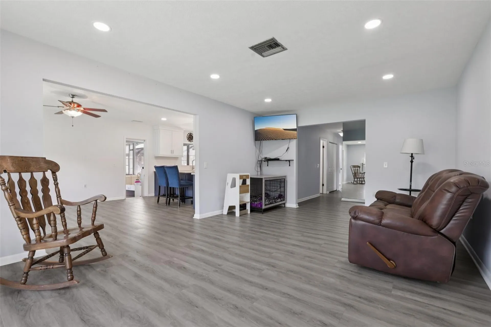 1009 Black Knight Drive Valrico FL 33594