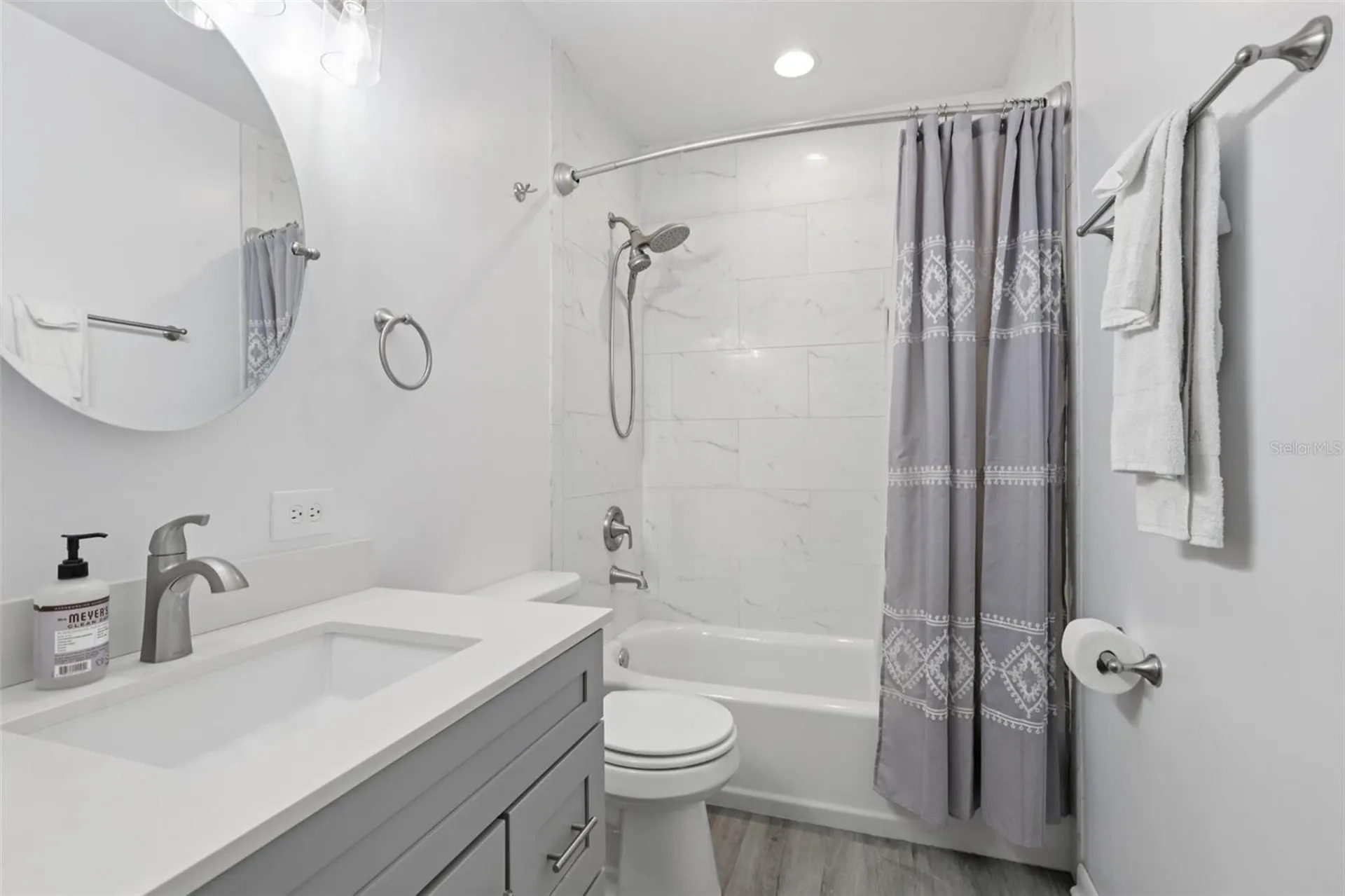 1009 Black Knight Drive Valrico FL 33594