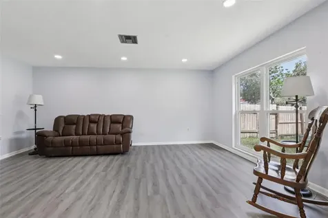 1009 Black Knight Drive Valrico FL 33594