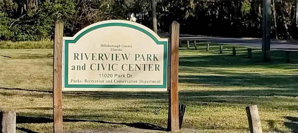 11105 Winn Road Riverview FL 33569