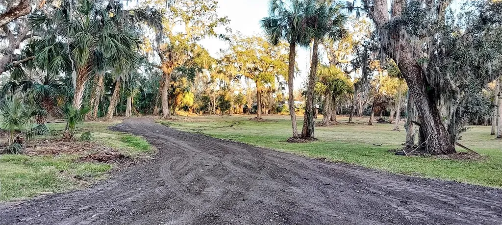 11105 Winn Road Riverview FL 33569