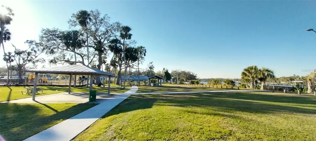 11105 Winn Road Riverview FL 33569